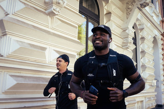 ELITE PERFORMANCE LAUFWESTE SCHWARZ